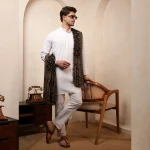 Men's Black Paisley Pattern Soft Wool Shawl - Image 5