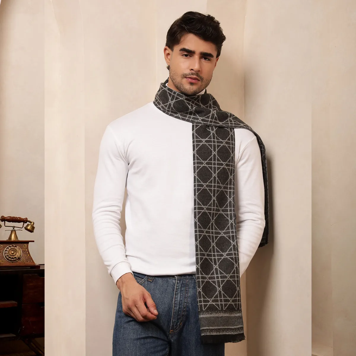 stylish-gray-tartan-muffler-mens-winter-wool-scarf WM-189 (4)