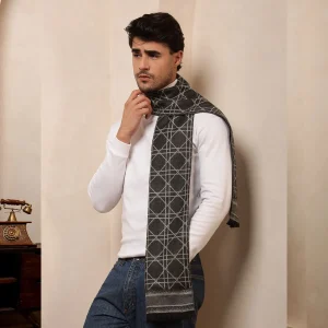 Stylish Gray Tartan Muffler Men's Winter Wool Scarf - Image 4