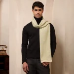 Stylish Green Herringbone Wool Muffler - Image 3