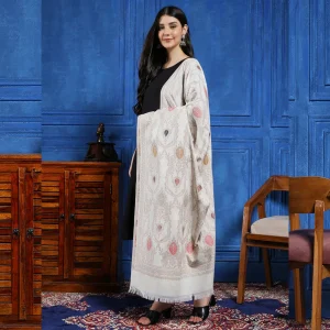 White Floral Wrap Pashmina Style Shawl - Image 4