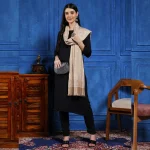 Women's Beige Paisley Woolen Stole 80"x30" - Image 4