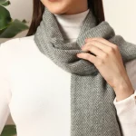 Women's Cashmere Grey Herringbone Winter Scarf - Image 6