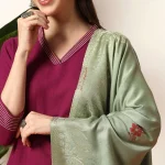 Beautiful Green Leaf Wool Stole For Women's - Image 5