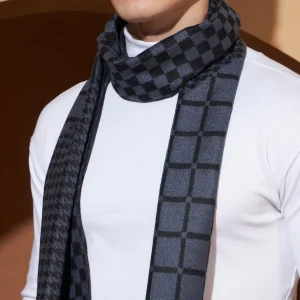 India Checked Blue Wool Reversible Scarf / Muffler - Image 4