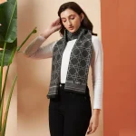 Women Cashmere Gray Tartan Wool scarves - Image 4