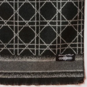 Women Casual Luxurious Black Tartan Wool Scarves - Image 7
