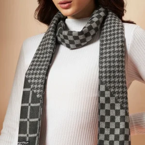 Women Gray Soft Acrylic Wool Checkered Winter Scarf - Image 7