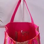 Women's Everyday Market Handbag Pink Tiger Quilted Bag - Image 4