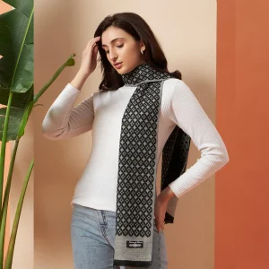 Women's Gray Diamond Wool Muffler Winter Scarves - Image 3