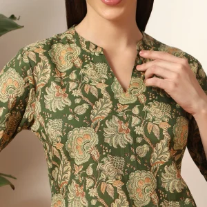 Women Cotton Tops Green Floral Print Shorts Kurti - Image 5