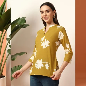 Women's Oliver Green Floral Print Shorts Kurti / Tops - Image 4