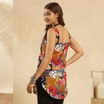 Women Square Neck Block Printed Slim Fit Cotton Kurti - Image 7