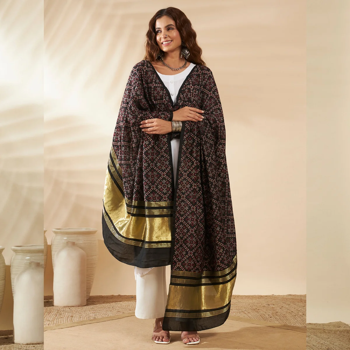 elegant-women-cotton-ajrakh-black-ethnic-printed-scarf-with-graceful-design DCS-62 (1)