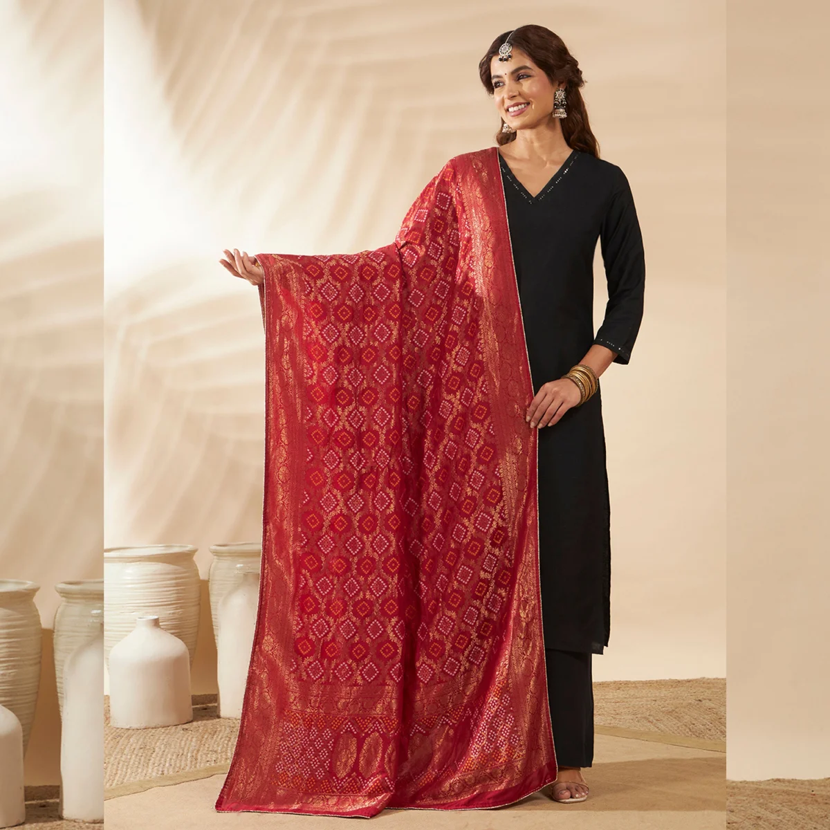 ethnic-wear-dupatta-for-women-maroon-banarasi-bandhani-zari-border-stole DCS-75 (6)
