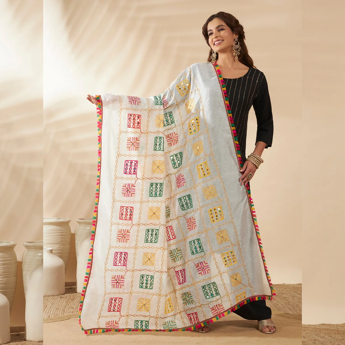 women-cotton-embroidered-dupatta-mirror-work-white-phulkari-style-scarf DCS-66 (2)