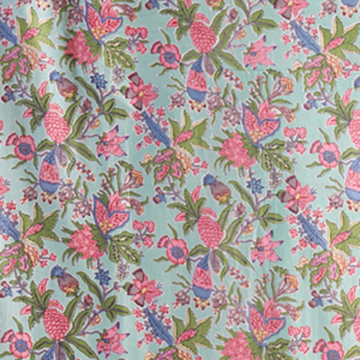 100-cotton-fabric-white-pink-botanical-flower-print-sewing-cloth SPCF-399 (1) 100% Cotton Fabric White Pink Botanical Flower Print Sewing Cloth - Image 1