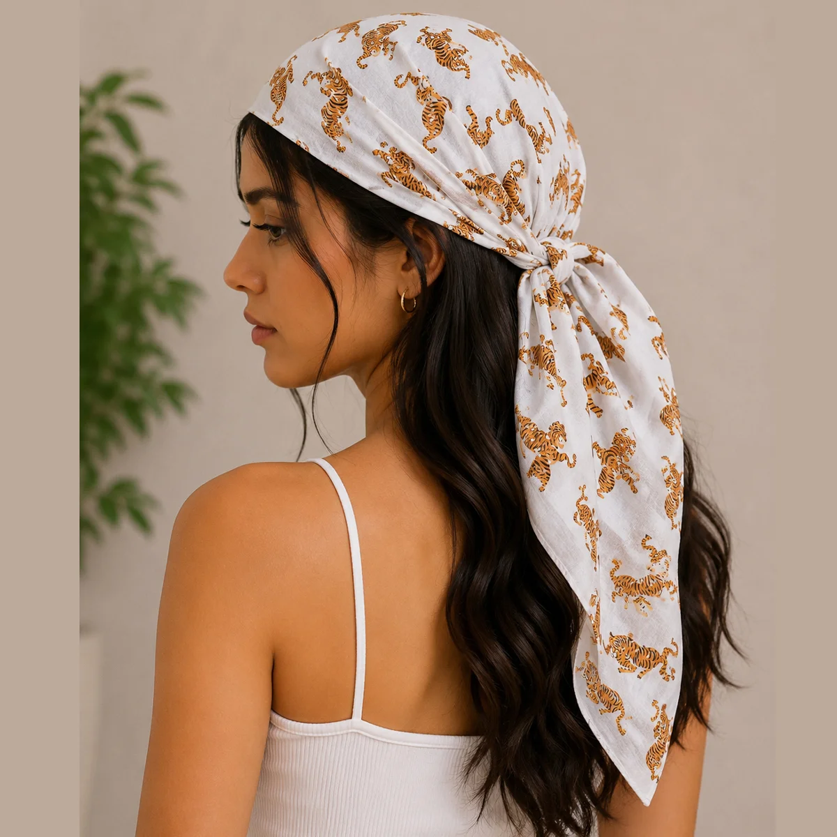 indian-handmade-white-tiger-print-cotton-bandana-21 BCS-23 (1) Indian Handmade White Tiger Print Cotton Bandana 21" - Image 1