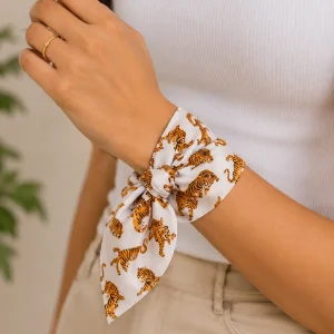 Indian Handmade White Tiger Print Cotton Bandana 21" - Image 5